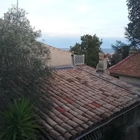 Petite Fleur D'azur 2* Cagnes-sur-Mer
